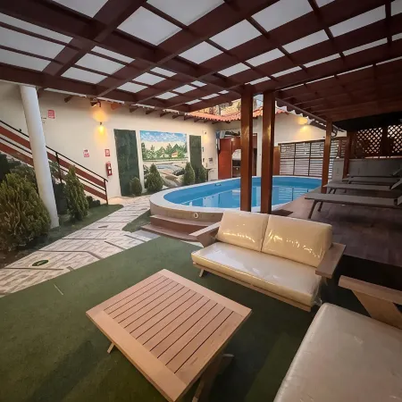 Hotel Baños del Inca