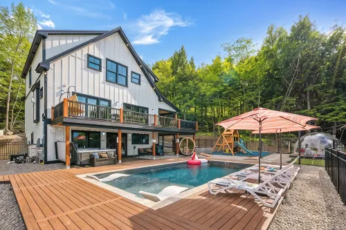 Luxury Retreat | 5 Mins to Slopes, Dome, Spa & Breathtaking Views, Sleeps20 - 4-Star