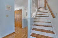 "Tide Vibes" at Ferry Beach - a 4 Bed/3 Bath Spacious Retreat for 13!