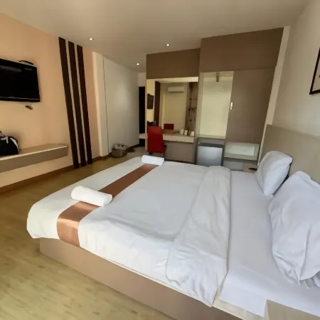 Siam grand Hotel Nakhonphanom Отели рядом с достопримечательностью «Река Меконг»