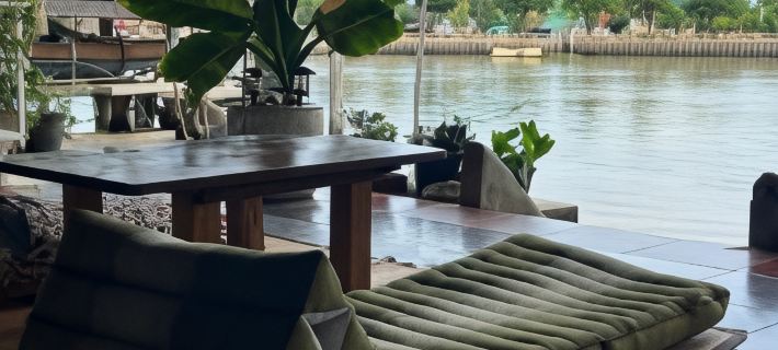 สีสรร อัมพวาโฮมสเตย์ (se'sunAmphawa) โรงแรมในอัมพวา