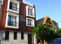 Eleon Boutique Hotel