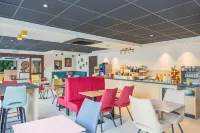 Kyriad Direct Orleans Nord - Cap Saran - breakfast