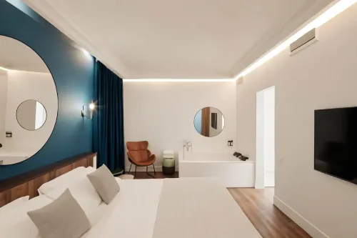 H Regas Adults Only -  Privatzimmer