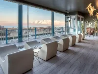 Savoia Hotel Rimini Отели рядом с достопримечательностью «Площадь Пьяцца Кавур»