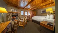 Buffalo Mountain Lodge - balcony
