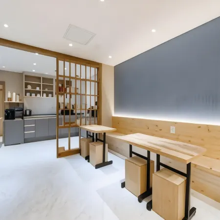 Brown Dot Hotel