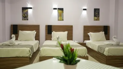 Good Season Hotel Hotels near Islamic Art Museum