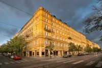 La Fenice - โรงแรมราคาถูก
