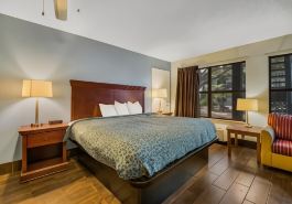 Econo Lodge Inn & Suites Fulton - Rockport