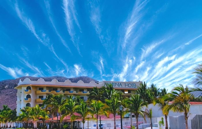 The Westmarine Waterfront Hotel