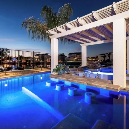Ritz Waters at Ocotillo, Heated Pool, 5Br/3.5 Bath