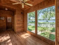 Lake Front 2.20 acre estate  Private boat launch with pier - 3-Star