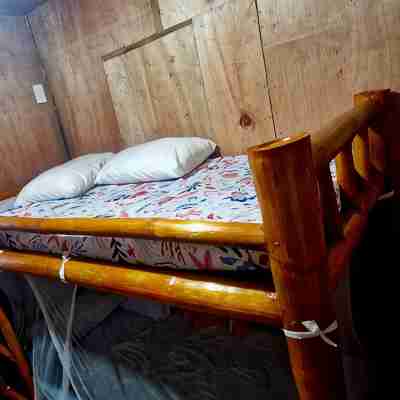 J Travel Trail Inn Rooms