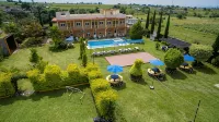 hotel y cabañas quinta los cipreses