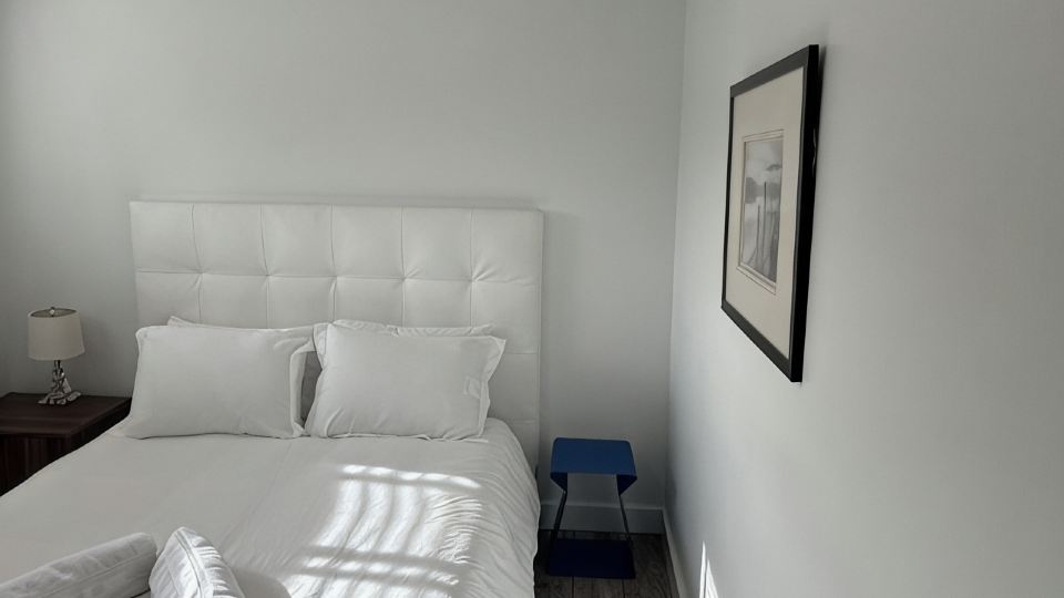 Large 2 bedroom private suite