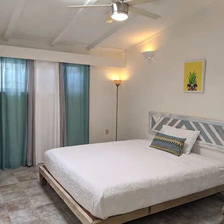 PALACE BAHIA ,360 ocean view ,7min to down town,Private beach   ,24/7 Security