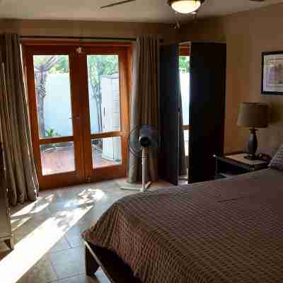 Next To Margarittaville Beautiful Remodeled Villa Rooms