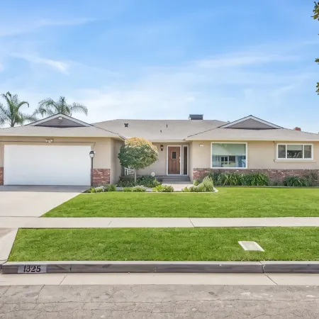 Fresno House, Sleep No. Beds, BBQ, Fire Pit, 4 Bed: 2 Bath