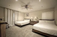 Cozy 4Bd House,10Mins to Las Vegas Strip,20Mins to Airport!Salt Water Pool &Spa! - 私人泳池