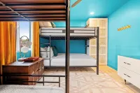 Sexy Boutique Estate in Fun Size - Swank Chill Vibe - Mill Ave - Spring Training - สระว่ายน้ำส่วนตัว