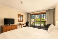 Sydney Harbour Hotel - parking