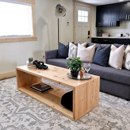 Golden Spike Stable Getaway in Downtown Tremonton