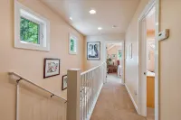 The Maple Apartment at Tudor House Vacation Rentals - 4성급