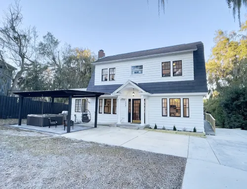 Renovated Dutch Colonial Home in Ocala ❤️ + Pet Friendly - Homestays