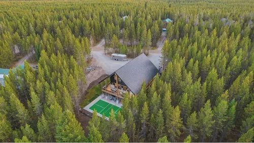 Midnight Pines Lodge+HotTub+Cent AC+20mYellowstone - Hytter