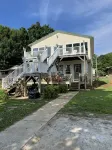 Lakefront, two bedroom, full bath. Relax, swim, kayak & fish on Lake Lookout. - 3-Star