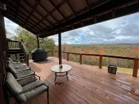 Hot Tub, Patio, and Fire Pit - Cooper's Ozark Cabin - Alphydda