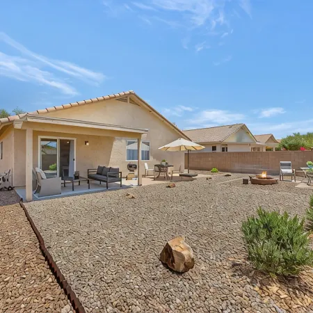 Wonderful Vacation Home - Trails, Golf & Dining