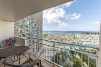 Luxury Ocean Marina View Studio World Famous Ilikai NO RESORT FEES! FREE WIFI - Homestays