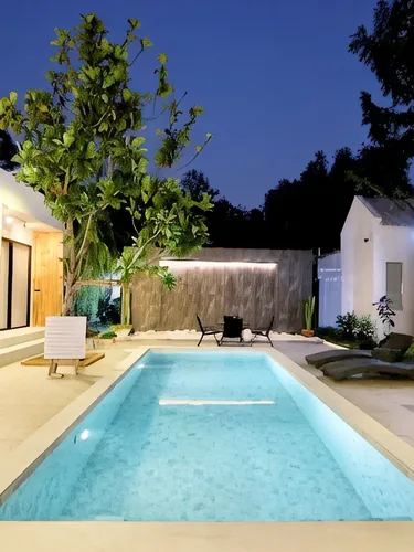 รูปภาพของGuts House