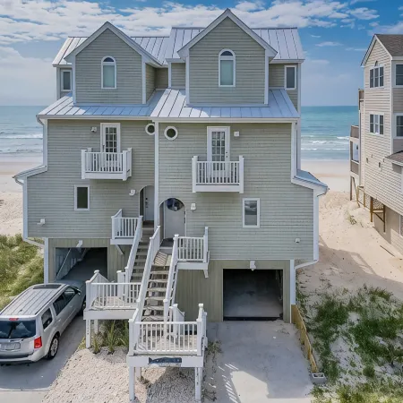 The Ocean Breeze: Oceanfront Dog-Friendly Townhome 3Bd 3.5ba North Topsail Beach