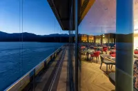 Eibsee Hotel - breakfast