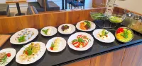 スカイ ホテル クラクフ - 朝食