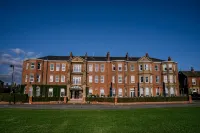 Clifton Arms Hotel - breakfast