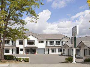 Te Mata Lodge