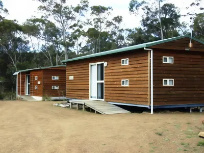 Hobart Bush Cabins Các khách sạn ở Margate