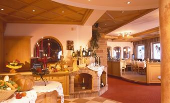 Hotel Jagdhof Bed & Breakfast