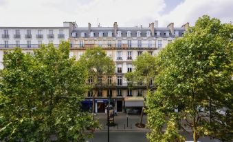 Apartments Paris Centre - at Home Hotel