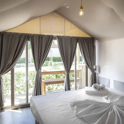Hu Firenze Camping in Town Hotels near Tuscany Hall