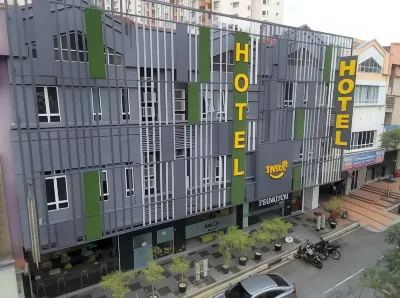 Smile Hotel Wangsa Maju Hotels near MAJUHOME Concept (Setapak)