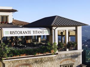 Hotel Titano