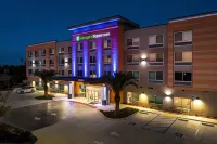 Holiday Inn Express & Suites Hawaiian Gardens Hotels near Trader Joe's