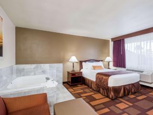 Days Inn & Suites by Wyndham Lodi