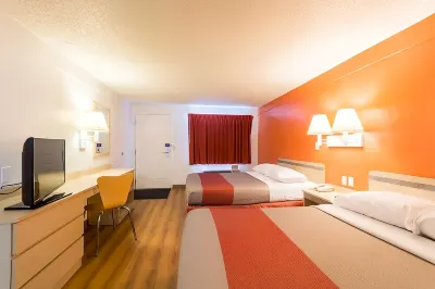 Travelodge by Wyndham Essington / Philadelphia Airport Hotels in Ridley Township