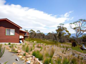 Bruny Island Escapes and Hotel Bruny